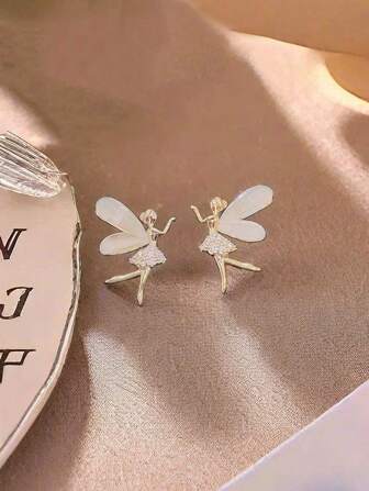 1pair New Cute Korean Style High-end Elf Earrings For Women, Sweet And Cool Ear Jewelry