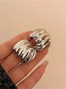 1 paire de boucles d'oreilles en métal courbé de style européen et américain exagéré et nouveau