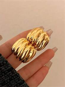 1 paire de boucles d'oreilles en métal courbé de style européen et américain exagéré et nouveau