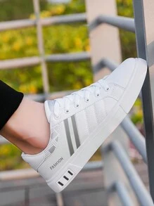 Men's Casual Sneakers 2024 New Breathable Sports Shoes, Korean Style Low-Top Lace-Up Flat Bottom White Shoes, All-Match, Spring/Autumn Versatile Shoes For Men