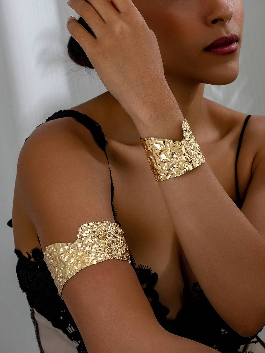 1 Set Of 2pcs Geometric Hollow-Out Cuff Bracelet And Arm Band, Vintage Style, Europe And America Design - Yellow Gold - View 1