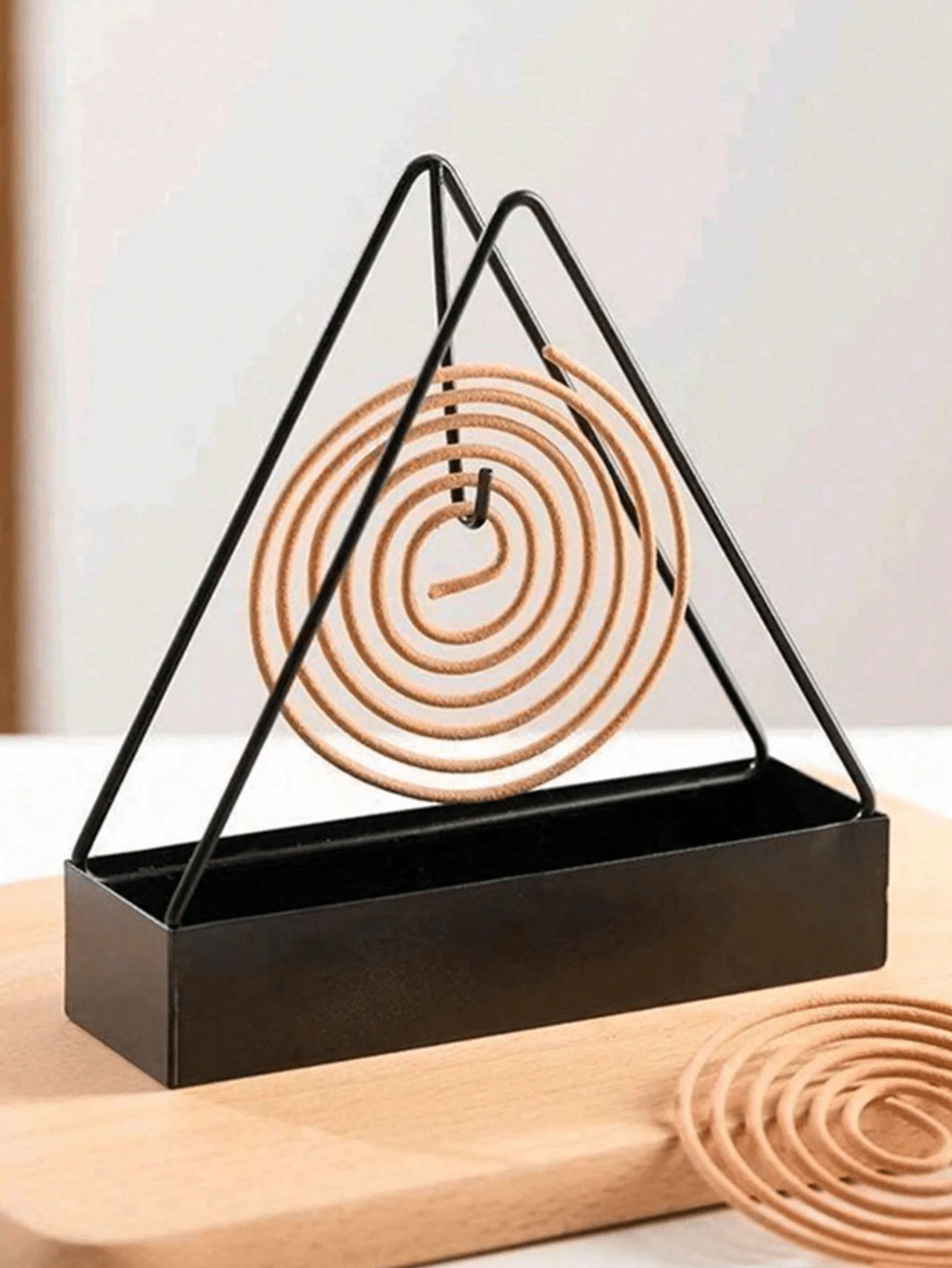 1/2 PCS Mosquito Coil Holder Triangle Iron Mosquito Coil Tray Plastic Socket Gray Creative Home Hanging Aromatherapy Stove Mosquito Coil Box - Square - View 1