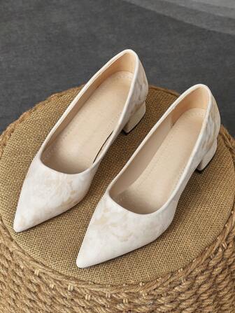 MonaNise 女士时尚绿色尖头低帮高跟鞋，配蓝色宝石图案，杏色包跟 - 适合度假、旅游、购物、户外活动 - 复古、休闲、百搭、高端 - 黑色鞋