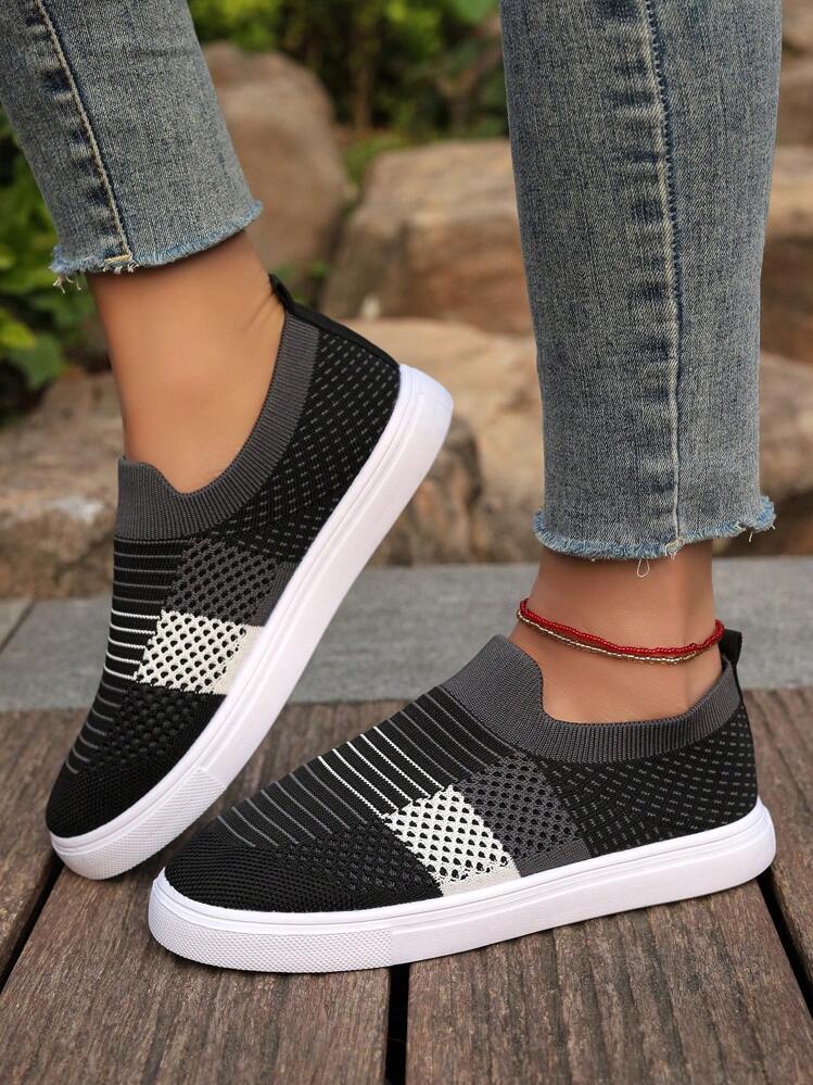 Women s Fashionable Simple Flat Casual Sneakers New Outdoor Lightweight Comfortable Flats Breathable Mesh Slip On Sports Socks Shoes