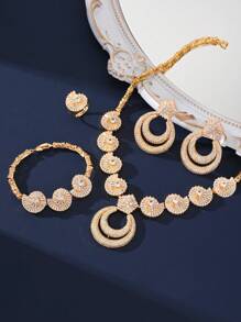New Zirconia Middle East/Dubai Bride Wedding 4pcs Set: Necklace, Earrings, Bracelet, Ring, Star & Moon Pendant Design, Suitable For Banquet