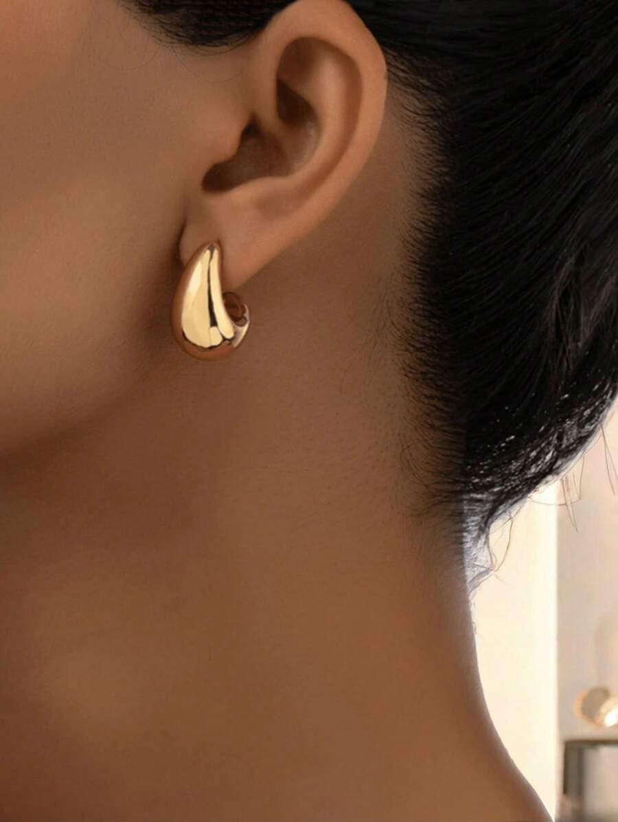 1 Pair New Punk Style Minimalist Delicate Earrings For Women - Gold - View 1