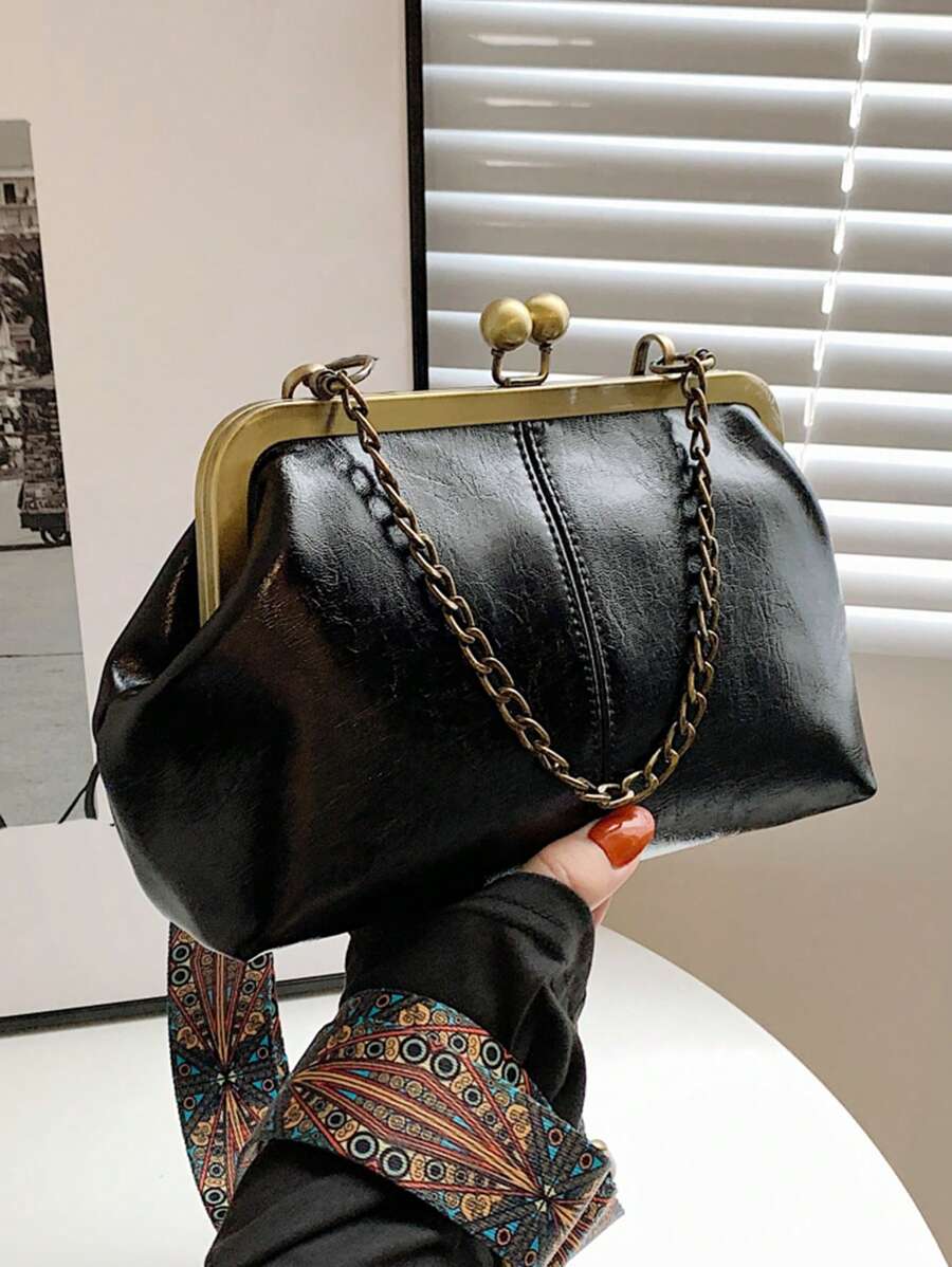 Simple Plain Embroidered Shell Bag Large Capacity Pocket Purse Stylish Chain Iron Clip Slant Span Shoulder Mobile Bag - Black - View 1