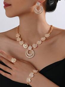 New Zirconia Middle East/Dubai Bride Wedding 4pcs Set: Necklace, Earrings, Bracelet, Ring, Star & Moon Pendant Design, Suitable For Banquet