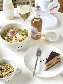 1 set de vaisselle blanc en forme de cœur, ensemble de bol, assiette, cuillère, tasse et baguettes en céramique de haute qualité simple et design haut de gamme. Ensemble de vaisselle créative et de haute qualité, idéal comme fournitures scolaires ou cadeau. - Vaisselle série White Love - Voir 1