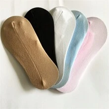 10 paires/5 paires en option Super fins chaussettes de sport semi-transparentes jetables pour la danse/la course, chaussettes courtes de style casual pour le printemps et l'été ; Nouveaux lots de 2 paquets de chaussettes de couleur unie pour chevilles en noir et blanc pour femmes, chaussettes basses respirantes et antidérapantes invisibles, chaussettes invisibles en mélange de nylon de petite taille, chaussettes courtes basses pour le printemps, l'été, l'automne et l'hiver, chaussettes bateau jetables