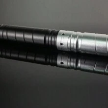 Light Up Saber Metal Saber RGB Lightsabers  Light Sword 15 Colors Change 2 In 1 Light Sword Toy With Force Vibration Hitting Sound And Breathing Light Sword Toy For Boy Gifts - 1PCS 銀色 - 查看 5