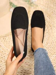 Nuevos zapatos planos de moda al por mayor para mujeres con punta redonda de Primavera/Otoño 2024, transpirable calzado para mamás directamente del fabricante - envío a todo el mundo - Negro - Ver 1