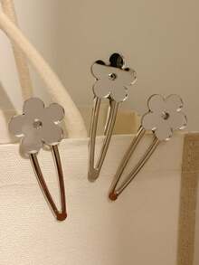 2入組Y2K銀鏡面女士髮夾，心形花卉流淚形狀的髮飾夾，可以用於修剪和側髮裝飾的短鱷魚夾