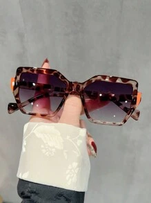 1pc Women's Fashionable Square Eyeglass Frame, Glasses, Face-Flattering, Skin-Enhancing
