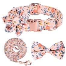 Elegante floral Conjunto de 4 piezas de collar para mascotas - Pajarita y adornos florales - Ajustable y cómodo para mascotas con estilo