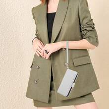 1 个日记本风格的手机壳/卡夹，荔枝皮革保护套，带手带和可调节挂绳，钱包设计，图案时尚，支持支架功能和简约卡槽，翻盖防摔外壳。实用又方便的手机颈带。兼容 iPhone 11/12/13/14/15 Pro ProMax、三星 S22/S23/S24 A52/A53/A54。 - 藍灰色 - 查看 9