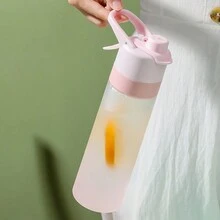 1pc 650ML Spray Water Bottle, Portable Multifunctional Fitness Anti-Fall Sports Cup With Handle - Multicolor - View 4