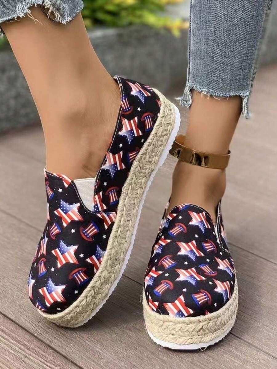 Sapatilhas Casuais Femininas com Estampa de Bandeira Americana e Estrelas, Moda Feminina para o Dia 04 de Julho - Multicolorido - Visão 1