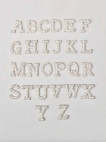 WHICHLIFE 1/26入組字母珍珠DIY衣物貼片（一組包含所有尺寸的26pcs）