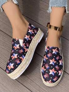 Sapatilhas Casuais Femininas com Estampa de Bandeira Americana e Estrelas, Moda Feminina para o Dia 04 de Julho - Multicolorido - Visão 2