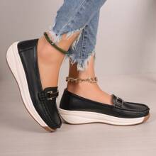 Women's Fashionable Metal Buckle Decorated Flat Leather Round Toe Shoes Suitable For Daily Life