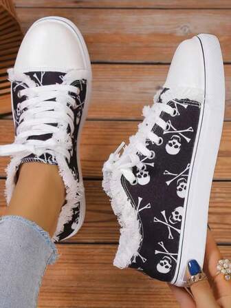 Plus Size Women Halloween Horror Element Casual Shoes, New Spring Autumn Fashion Cross-Tied Skeleton/Skull Decor Ladies Casual Sneakers