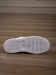 Scarpe sportive casual da donna a punta tonda bianche, traspiranti, con lacci, da indossare all\u2019aperto, con stile campus, leggere e versatili