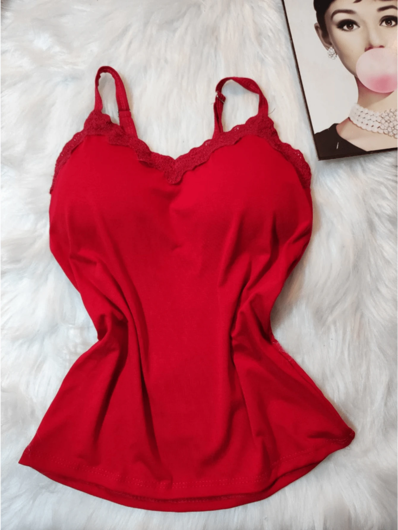 Blusinha Regata Feminina com Bojo e renda com Alças Reguláveis - Vermelho - Visão 1