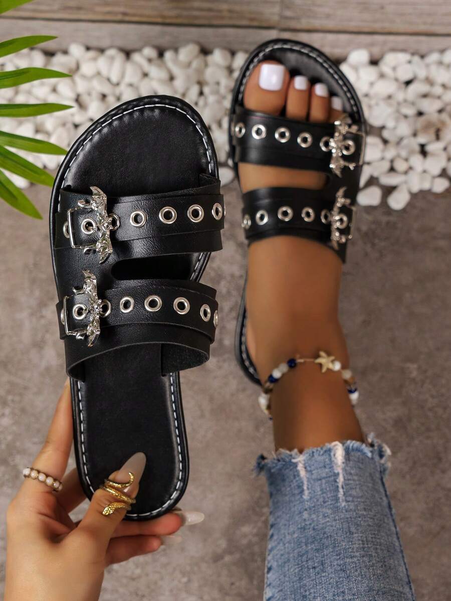 Nuevas zapatillas de diseño gótico con murciélagos de talla grande para mujer, estilo punk del milenio con remaches para fiesta casual en exteriores y pisos - Negro - Ver 1
