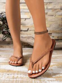 Sandalias planas tejidas de moda para mujer, chanclas con poste de dedos