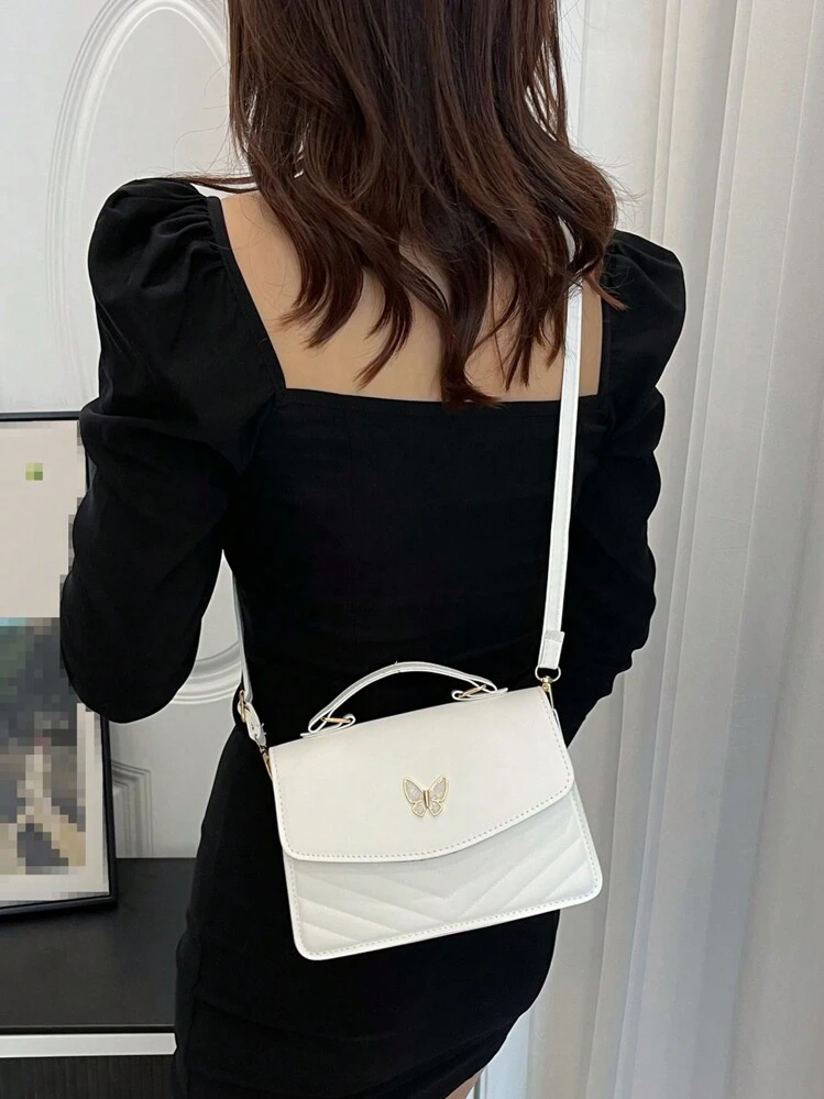 Bolso cuadrado de hombro cruzado con solapa y diseño de lazo en piel de PU de unicolor, adecuado para el uso diario, compras, viajes, reuniones, salidas de chicas, festivales, regalos de cumpleaños y fiestas. Cartera de dama con lazo de moda para el Día de San Valentín - Blanco - Añade 2
