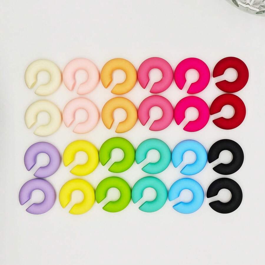 10pcs/Set Fashionable Dopamine Colorful Jelly Acrylic Twist Crescent Star Candy Color Clip On Earrings, No Piercing Needed - Style9 - View 1