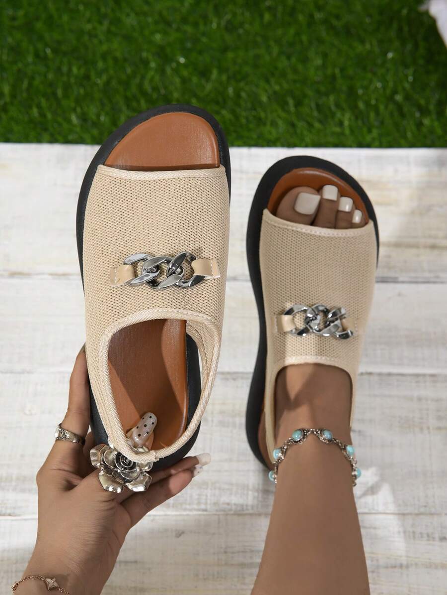 Summer Fashion New Mesh Thick Soft-Soled Comfortable Beach Shoes, Roman Holiday Style Sandals, Modern Rural Style Women's Sandals, Creative Design With Decorative Chain, Back Heel Strap, Solid Color Slip-On Flat Sandals - Khaki - View 1