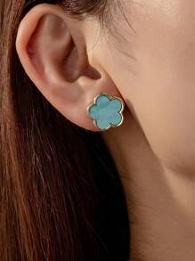 1對極簡時尚幸運花形小耳釘耳環，適用於女性 - 五葉草耳釘 - 查看 8