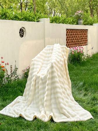 1pc Bubble Rabbit Plush High Density Warm Solid Color Blanket