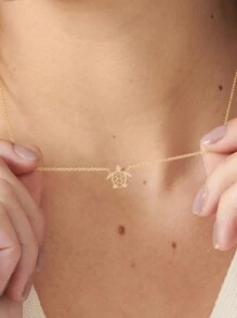 QWNHONEY 1Pc Stainless Steel Hollow DesignTurtle Charm  Women's Necklace Suitable For Women And Men Daily Wear