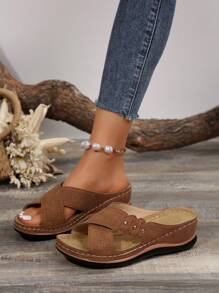 2025 New Cross-Border Fashion Stitched Casual Slippers, Plus Size Retro Solid Color Thick Bottom Ladies Sandals - Brown - View 6