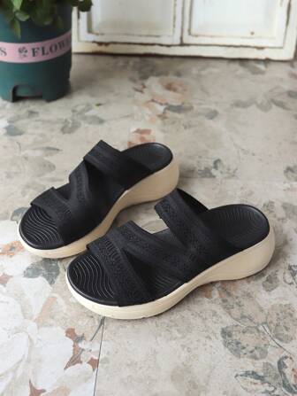 2024 New Women's Breathable Fabric Peep Toe French Slippers, A Must-Have For Fashionable Women