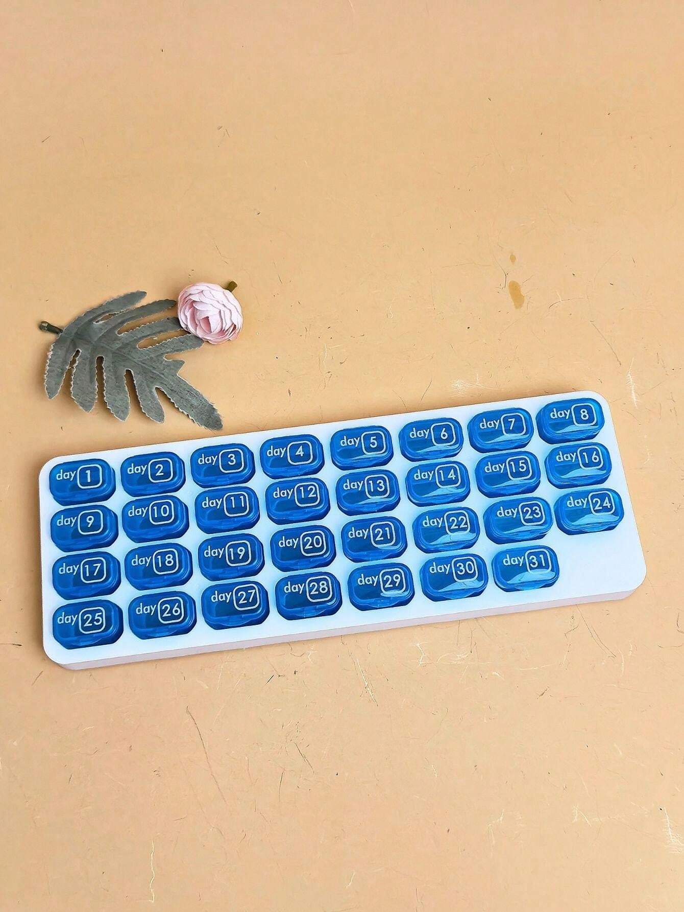 薬の仕分けやリマインダーに最適な小型ポータブルピルボックス、旅行用のミニ薬ケース SHEIN JAPAN