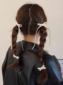 4件套女孩可爱甜美蝴蝶结发夹套装，款式多样——波西米亚森林/公主/皇冠风格，配飘带和蝴蝶结，内含鳄鱼皮发夹和多巴胺棒。适合千禧一代 (Y2K) 女孩、韩流粉丝、音乐节常客以及日常佩戴。可作为发饰礼物。 - 4個裝緞帶蝴蝶結髮夾 - 查看 9