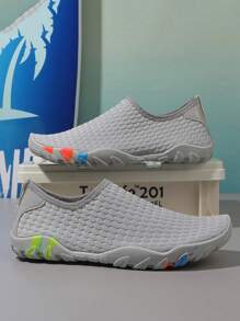 Chaussures de plage pour couple / chaussures imperméables / chaussures de randonnée / chaussures d'eau adaptées aux femmes pour faire du vélo / de la randonnée / du rafting / de la plongée avec tuba / du yoga / de la natation / du surf / de la pêche