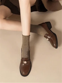 Retro Style Camellia Brown Soft Leather Slip-On Loafers 2024 New Round Toe Thick Heel British Style Small Leather Shoes