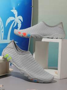Chaussures de plage pour couple / chaussures imperméables / chaussures de randonnée / chaussures d'eau adaptées aux femmes pour faire du vélo / de la randonnée / du rafting / de la plongée avec tuba / du yoga / de la natation / du surf / de la pêche