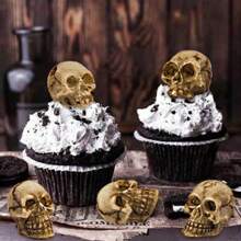 10pcs Mini Skull Figurines Halloween Skeleton Head Miniature Skulls Plastics Micro Landscape Figure Little Plastic Skulls Cake Topper Decoration For Scary Halloween Party Bar Table Vase Filler Home Decor Halloween Decor Room Decor - Multicolor - View 9