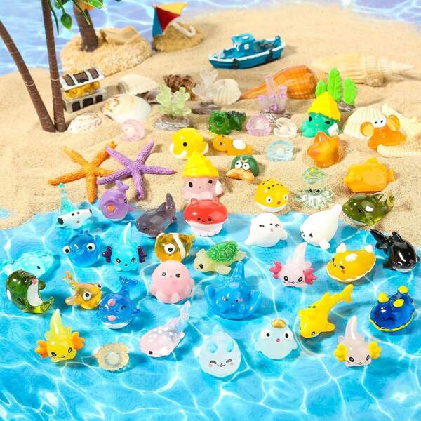 16/24pcs Mini Ocean Resin Animals Tiny Sea Animals Figurines Marine Miniature Plastic Animals Aquarium Ornaments Decorations For DIY Fish Tank Potted Micro Fairy Garden Accessory(Random Color)