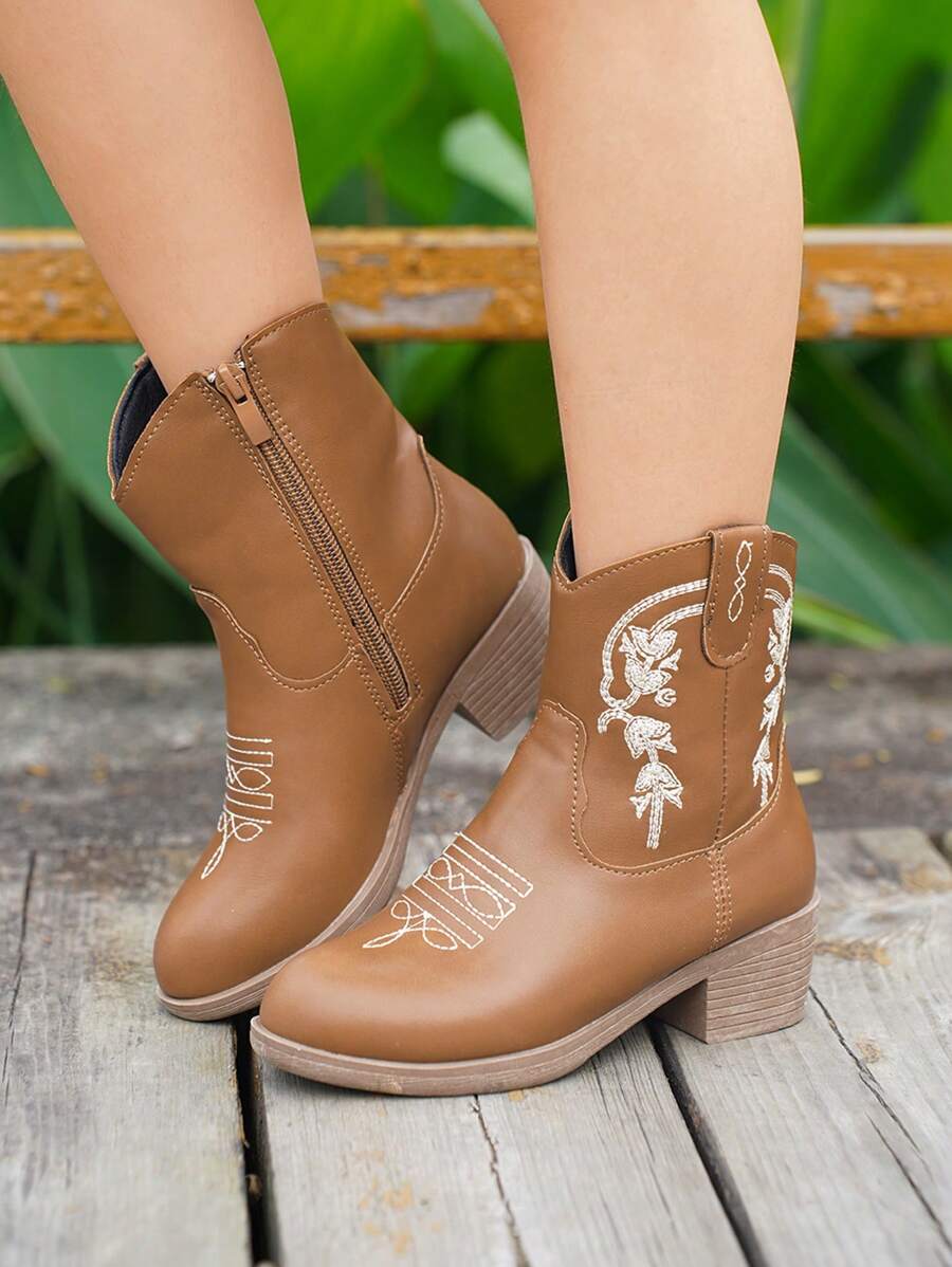 Bottes de cow-boy occidentales brodées à talons hauts et fermeture éclair latérale pour filles, mi-mollet, bout pointu, bottes d'extérieur, convient pour le printemps et l'automne