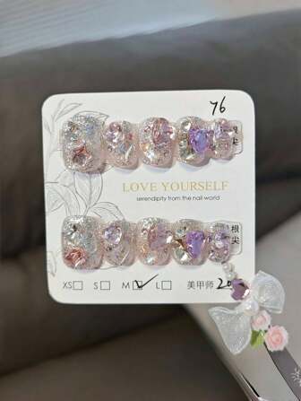 10片装光疗手工爱心彩色水钻猫眼侧光闪光假指甲。按压式指甲美甲用品
