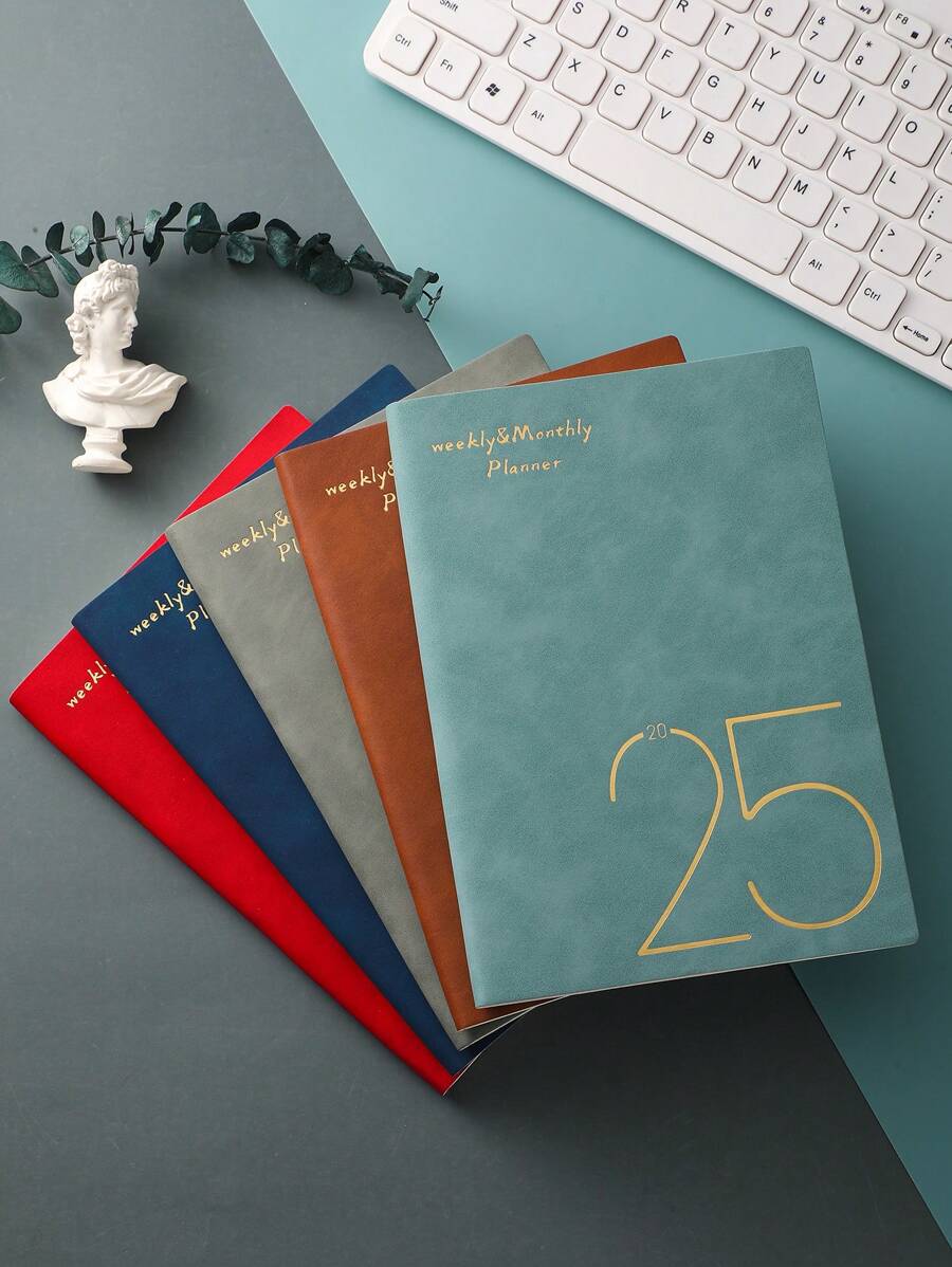 1 pezzo Pianificatore in inglese per il 2025 (penna non inclusa)