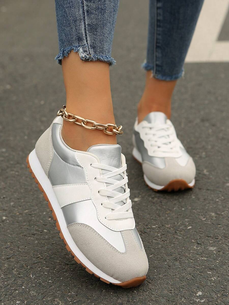 Tênis Esportivos Femininos de Solado Grosso, Tênis de Caminhada de Cano Baixo, Sapatos Esportivos Casuais Clássicos e Confortáveis de Moda Feminina - Prata - Visão 1
