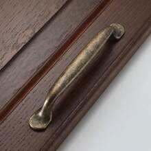 1pc Retro Antique Cupboard Pull Handles Zinc Alloy Wardrobe Kitchen Drawer Cabinet Door Handle Furniture Knobs Hole Distance 96mm/128mm/ Single Hole
